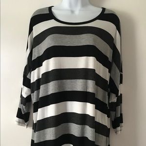 dressbarn Tops - Dress barn Sunday shirt black and white striped dressbarn Tops - Dress barn Sunday shirt black and white striped